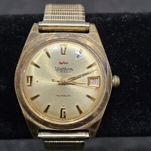 Vintage Waltham 17 Jewel Incabloc Swiss Manual Wristband 1/40 10K RGP Top Caps